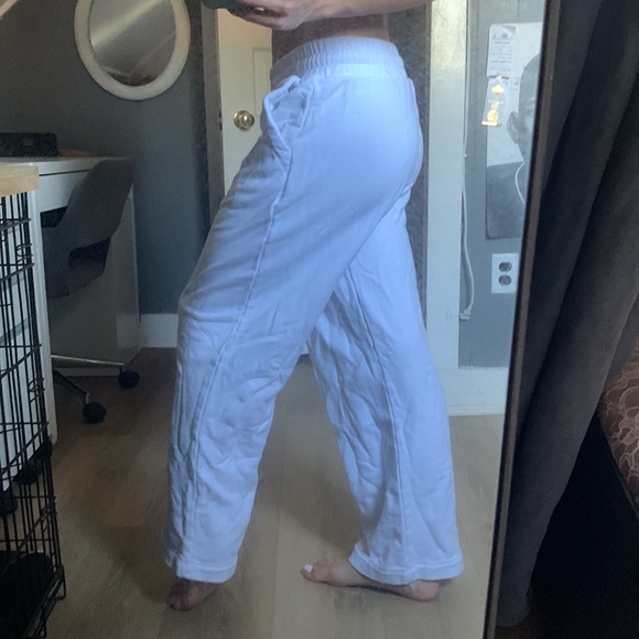 Dynamite size small, wide leg, white sweat pants - Picture 2 of 3
